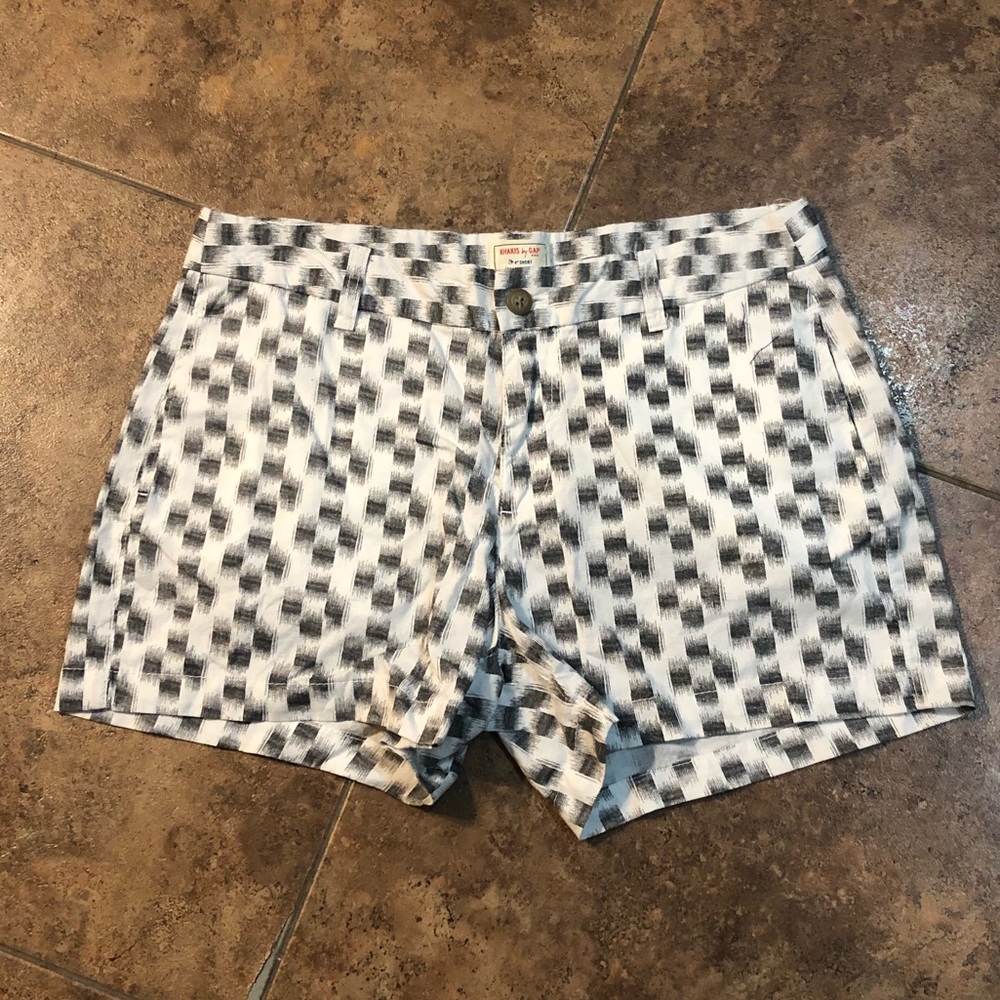 GAP Shorts Size‎ 8